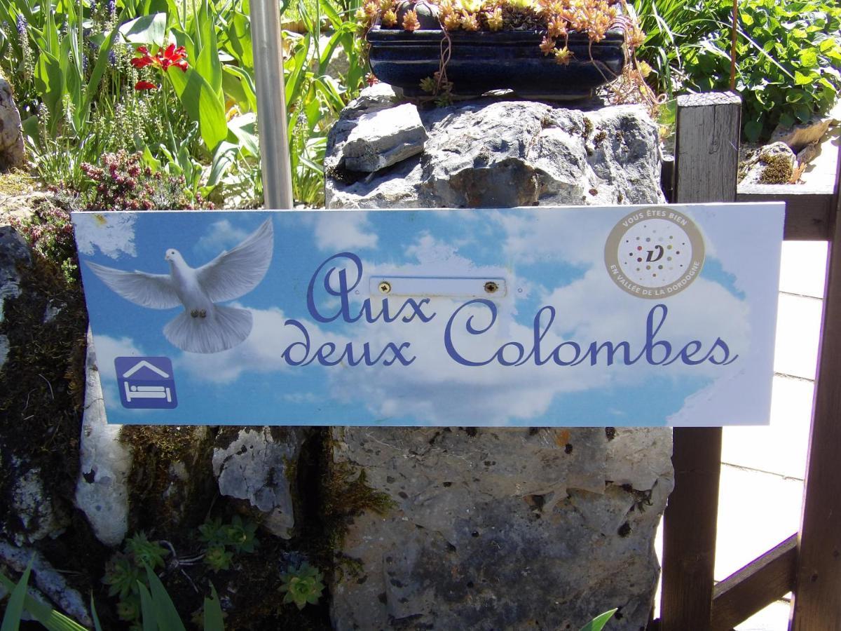 Aux Deux Colombes Bed and Breakfast Padirac Esterno foto